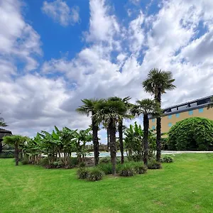Royal Garden Milano Италия